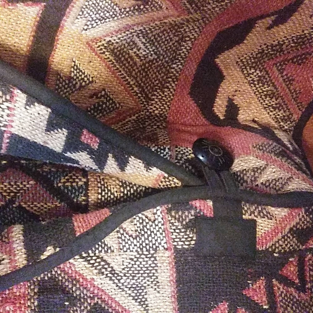 Euc Flashback Cropped Jacket. B12 - image 3